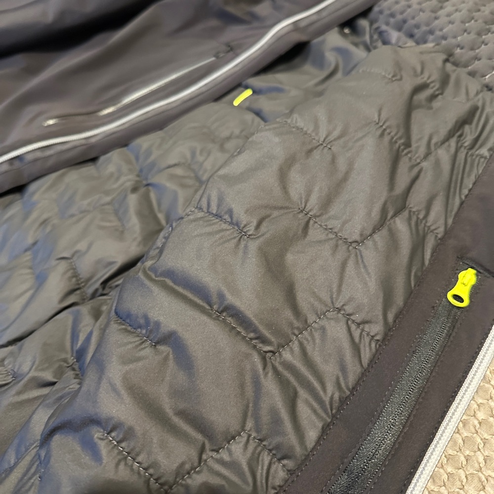 Helly Hansen Alpha Lifaloft Insulated Jacket | Black | Men’s L | New (with Tags) - Picture 9 of 11